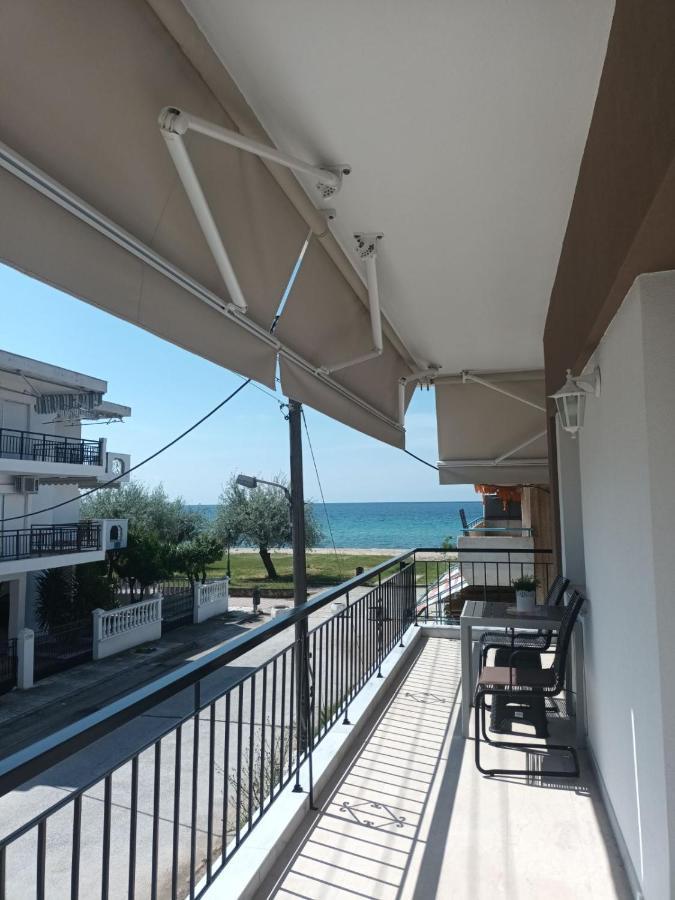 Antonis Apartment Paralia Dionysiou Exterior foto
